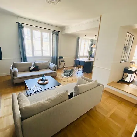 Vieux 6 Personnes Apartment *