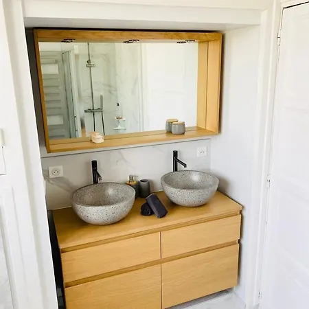Vieux 6 Personnes Apartment *